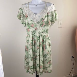 Disney Princess Dress, Size M